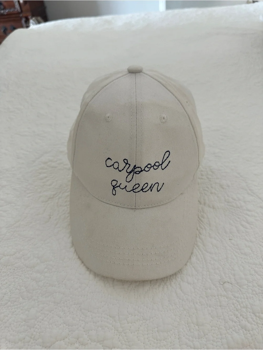 Ever Ellis Carpool Queen White Embroidered Baseball Cap - Picture 2 of 9